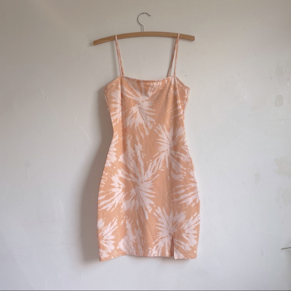 H&M | divided tie-dye bodycon mini dress
